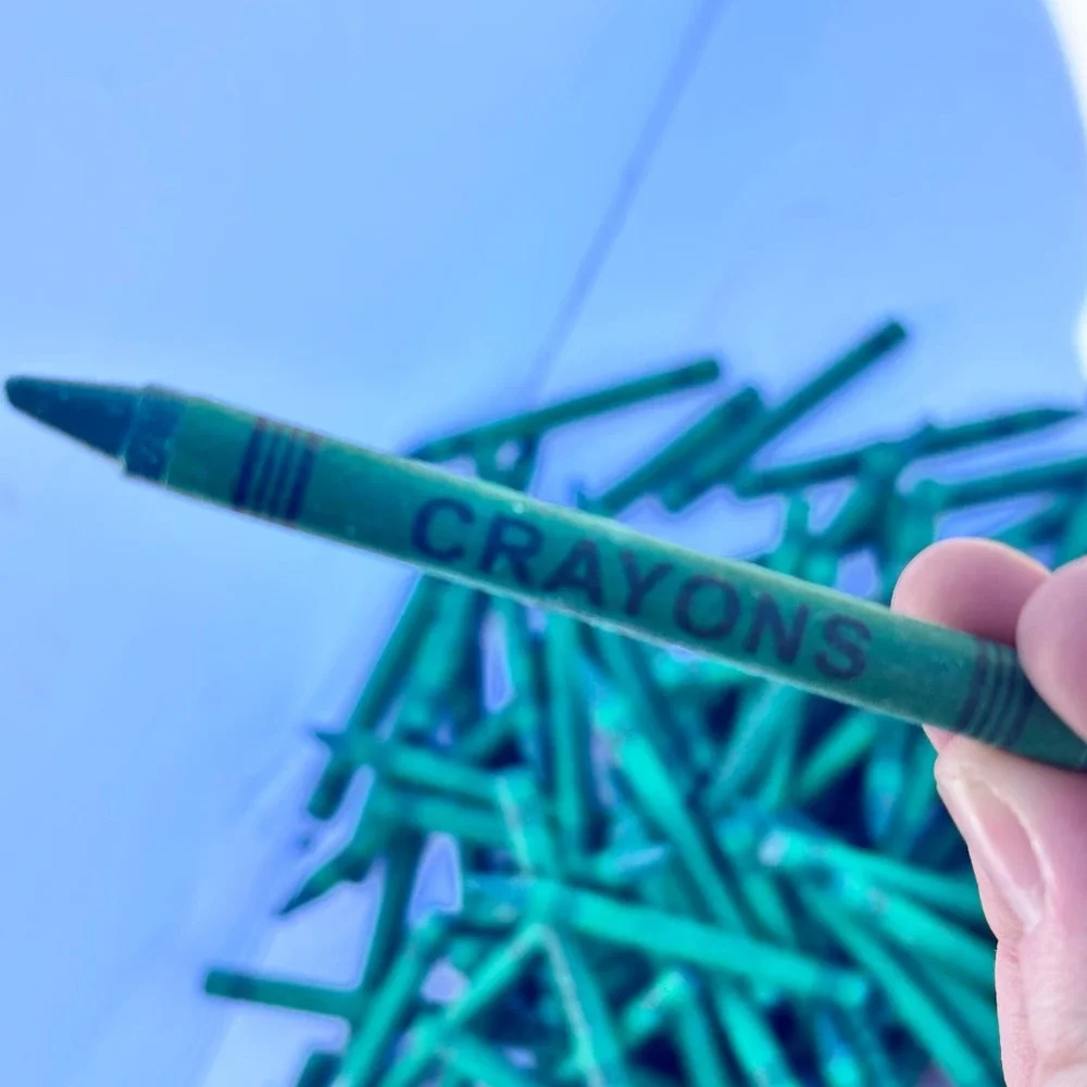 Bulk Lot Green Wax Crayons‎ Non-Toxic ASTM D-4236 Art Supplies 28440 12172010